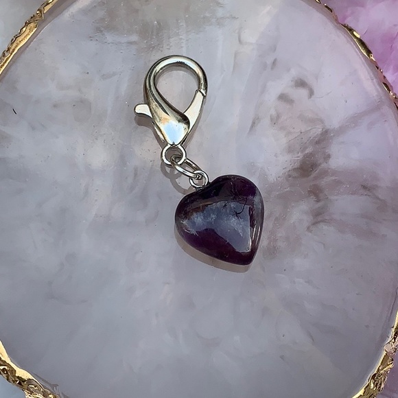 MyPetsCrystalShop on Etsy Other - 2/20$ Crystal Pet Charm 💜 Amethyst